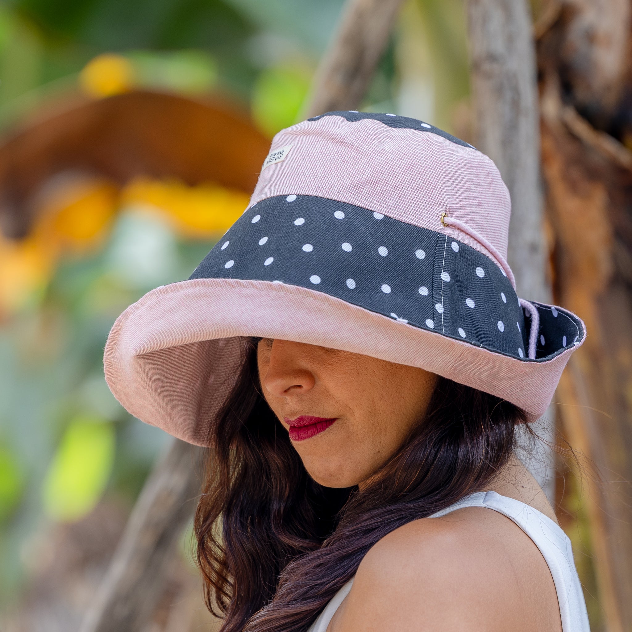 SOMBRERA ALA CORTA BLACK DOT